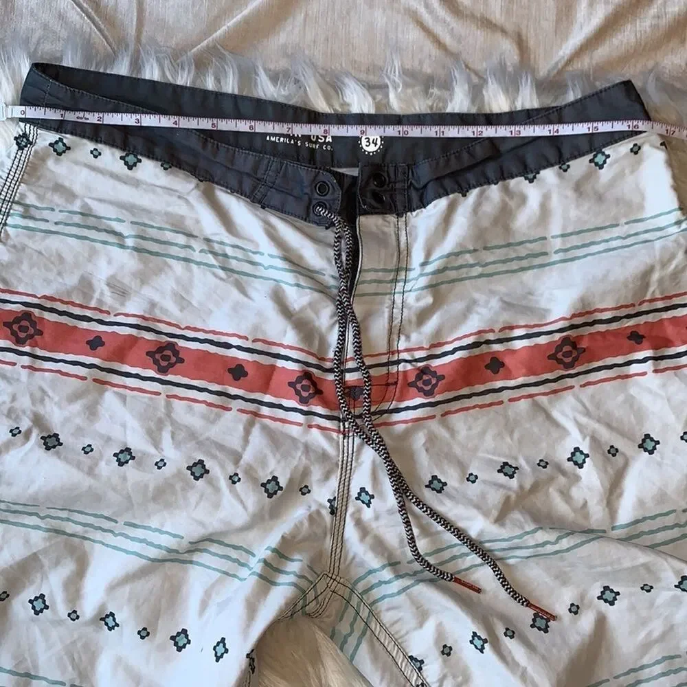 KATIN BOARD SHORTS TRIBAL HAWAIIAN PRINT SIZE 34